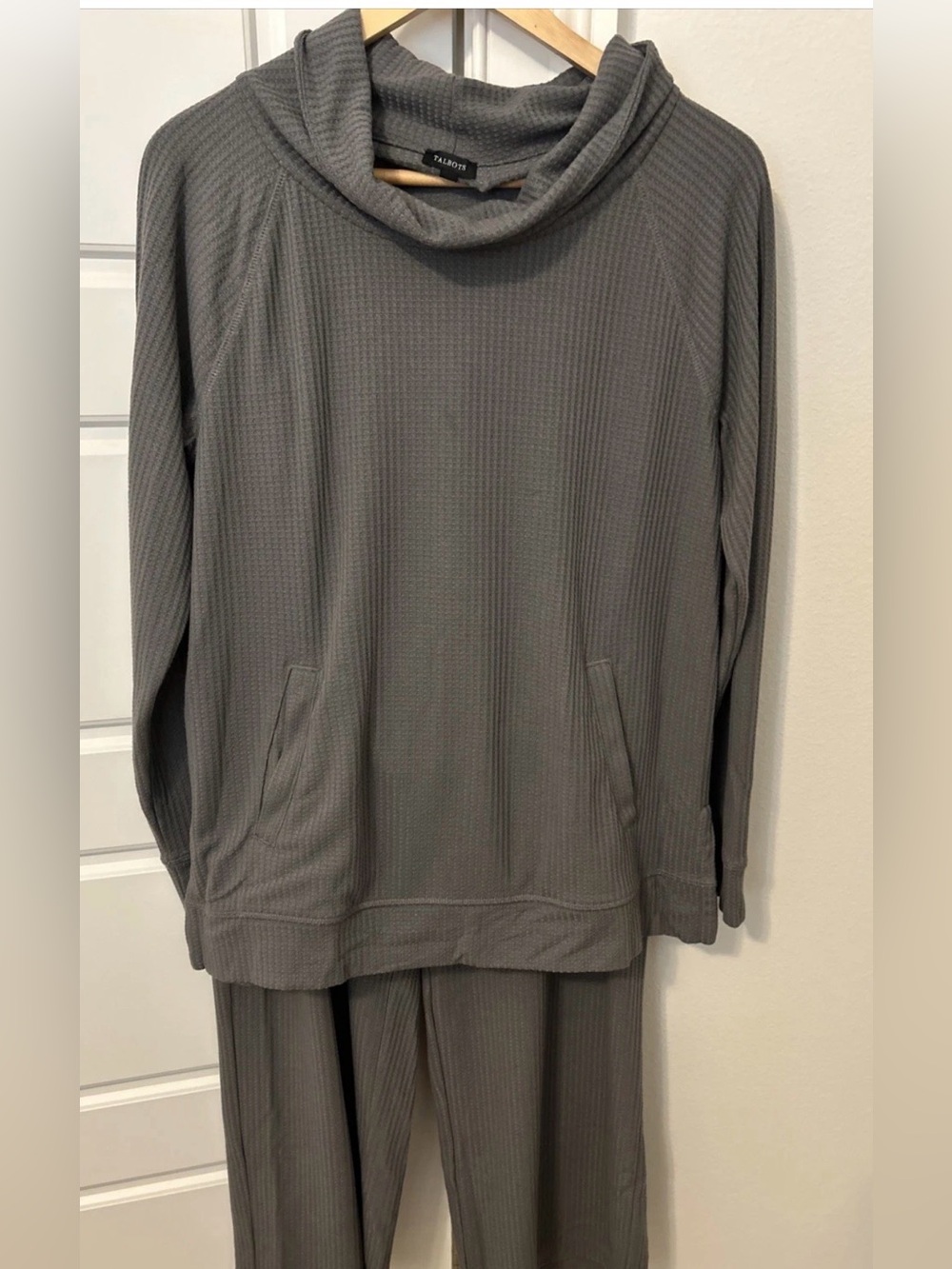 Talbots Gray Waffle-Knit loungewear set